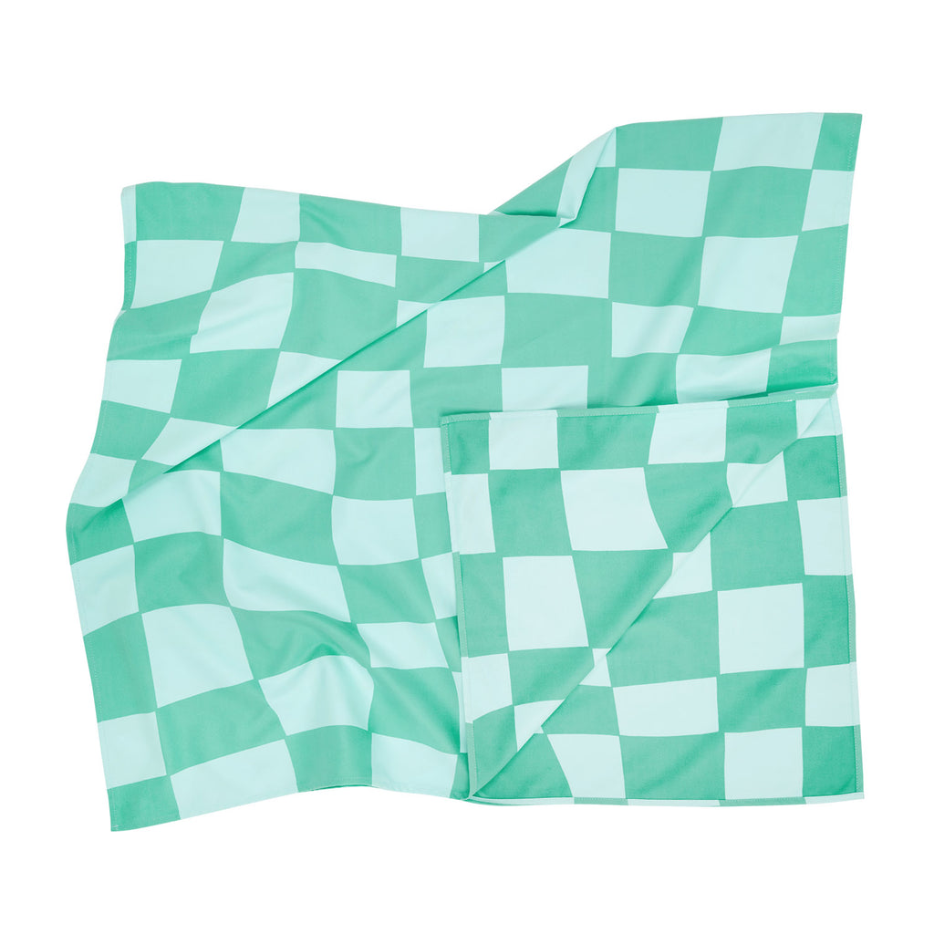 dock and bay towels beach