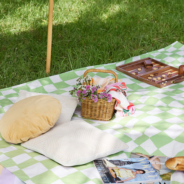 dock and bay picnic blanket