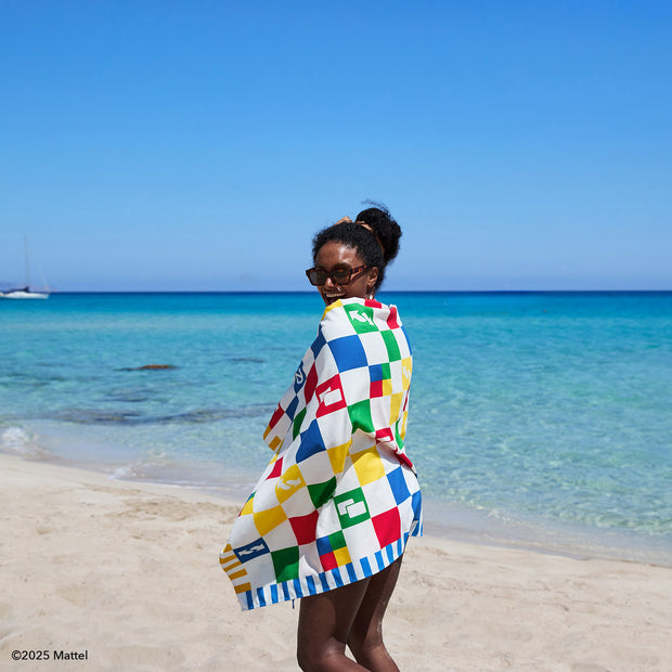 Dock & Bay x UNO Quick Dry Beach Towel - Wild Card